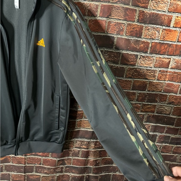 Adidas Gray/ Green Men’s Zip Front Jacket Sz S - Picture 5 of 8